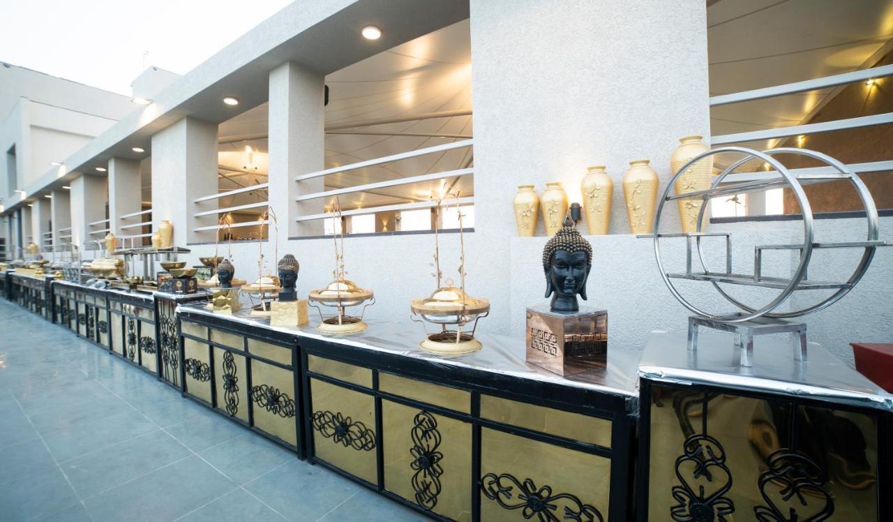 Hotel Rajhans Abhinandan Bhopal Extérieur photo