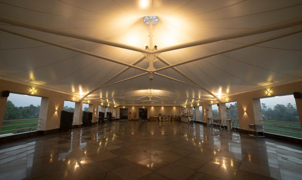 Hotel Rajhans Abhinandan Bhopal Extérieur photo