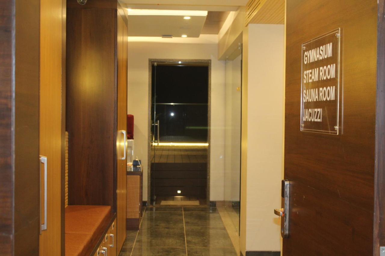 Hotel Rajhans Abhinandan Bhopal Extérieur photo